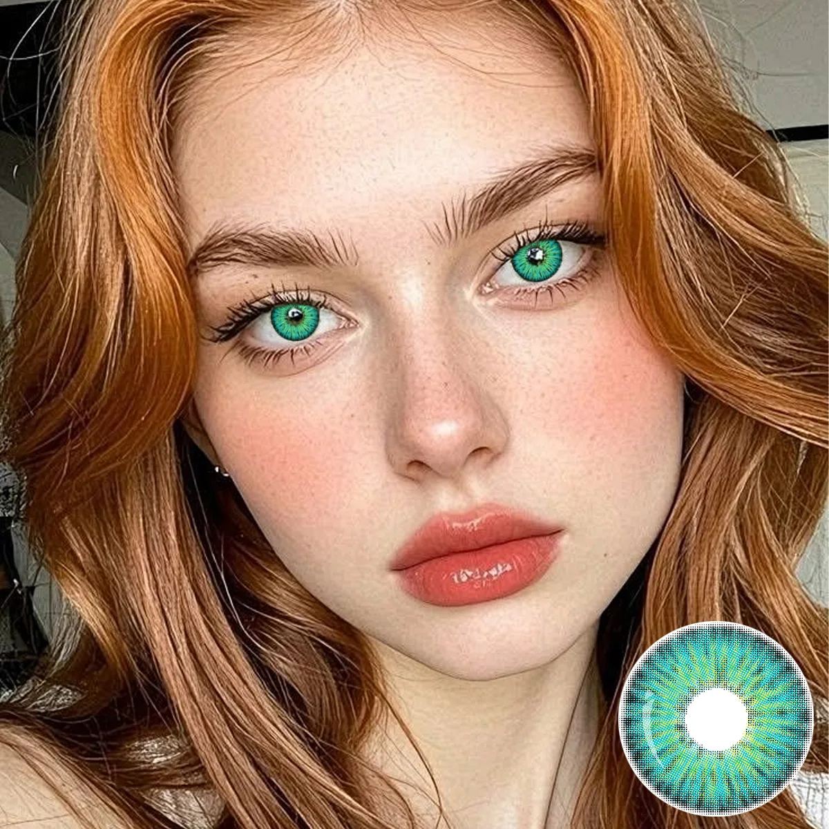 Emerald Sprite Green colored contacts
