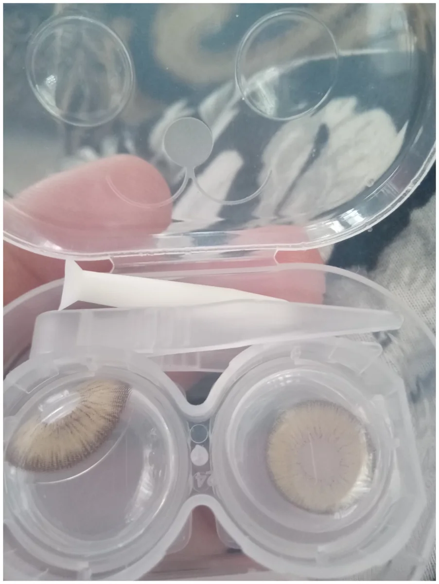 Real buyer photo wearing or showing Champagne Glow Gray colored contacts